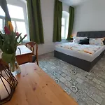 Pensionat Zur Eiche Gmbh